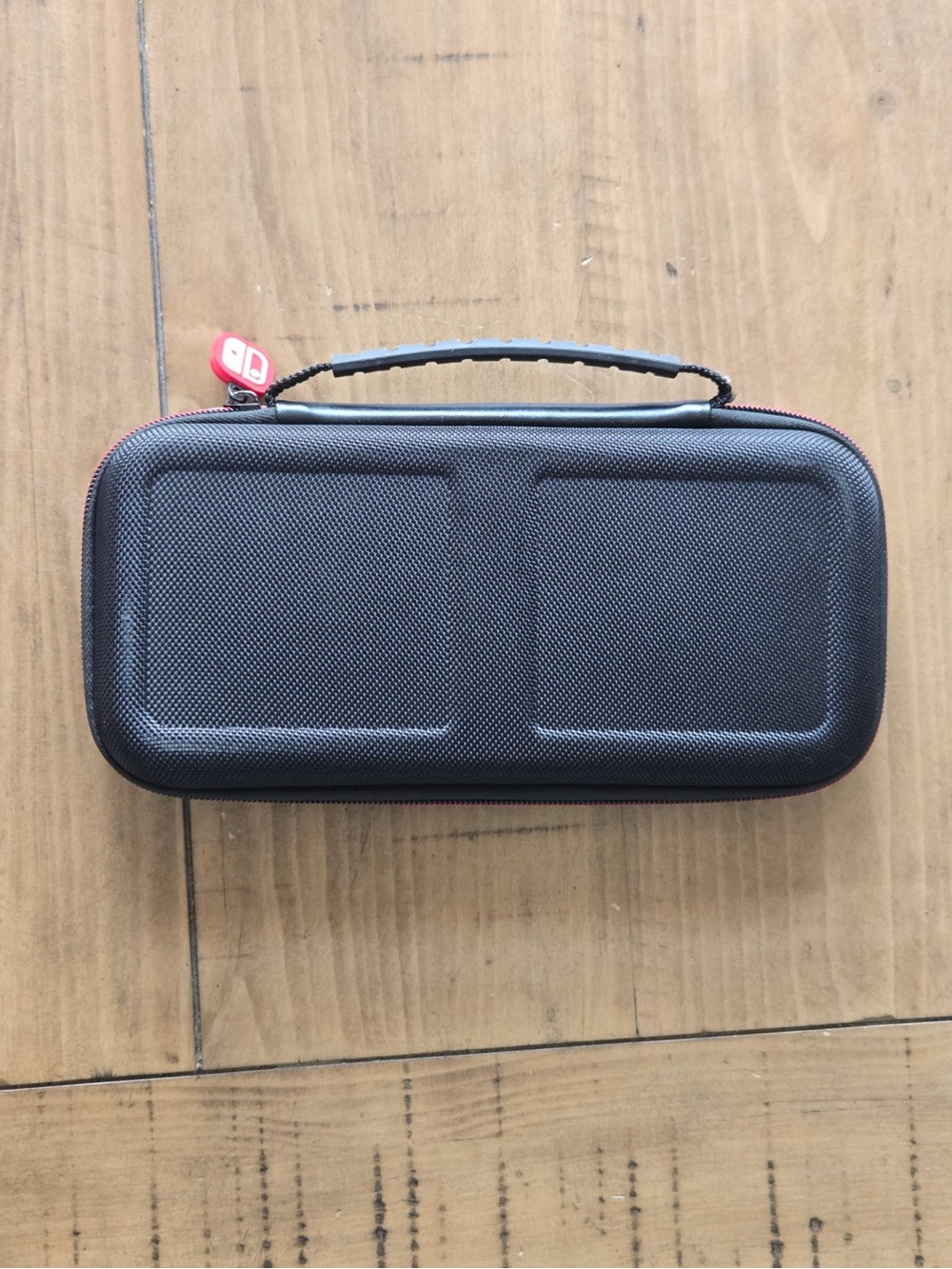 Nintendo Gray and Red Hard Shell Carrying Case - Picture 2 of 5